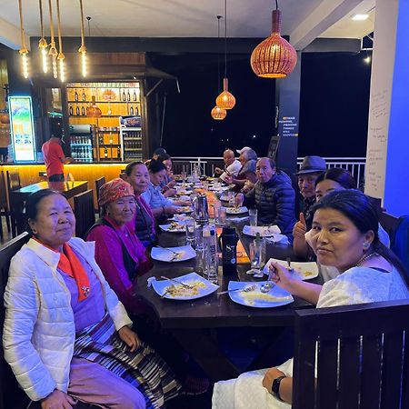 Adams Peak Inn Nallathanniya Bagian luar foto