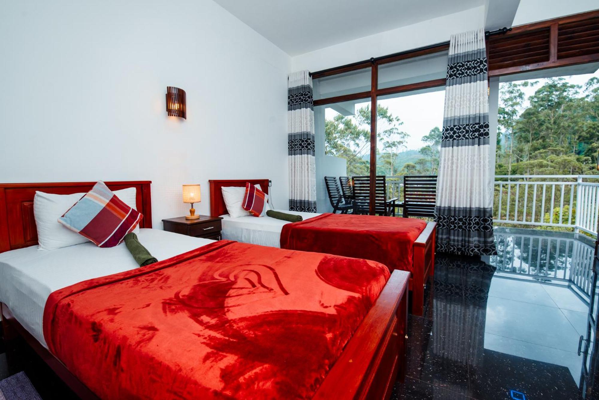 Adams Peak Inn Nallathanniya Bagian luar foto